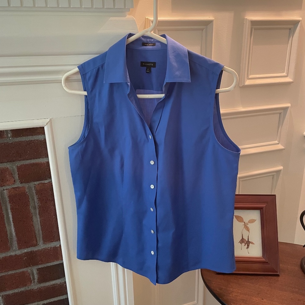 Lovely Talbots Wrinkle Resistant Blouse size 8